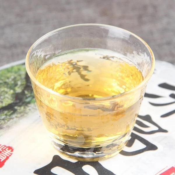 357g Wild-Harvested Raw Tea Cake Icelandic Ancient Tree Yunnan Qizi Puer Tea