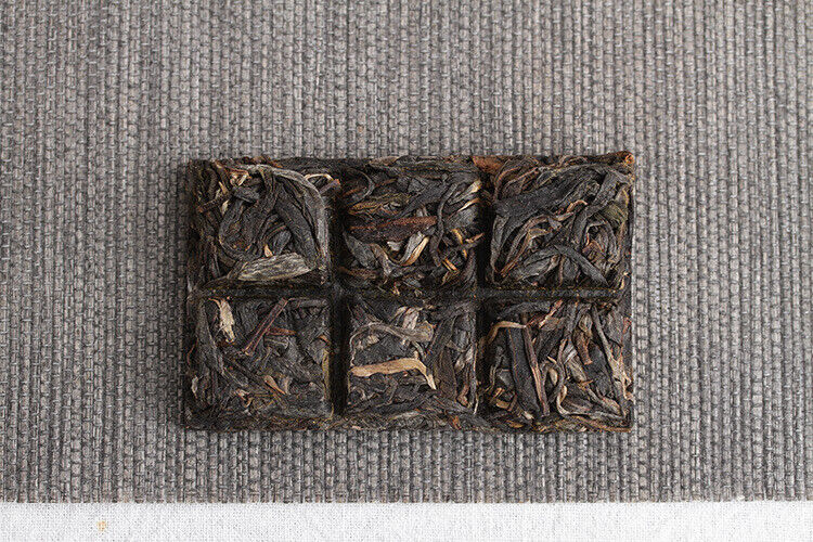 50g Yunnan Pu'er Tea Xigui Prince Large Old Tree Pu'er Raw Tea Brick Aged Pu'er