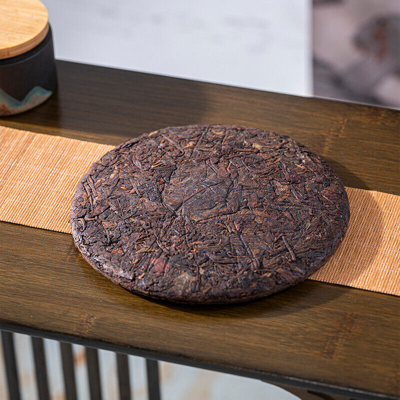 Premium 8-Year Aged Yunnan Menghai Pu-erh Ripe Tea Cake 357g Small Cake Secondary image