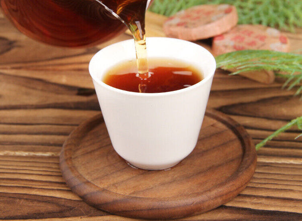 Fragrant Flower Tea Yunnan Pu-erh Tea Cake with Rose Petals Aged Rose Pu-erh Tea