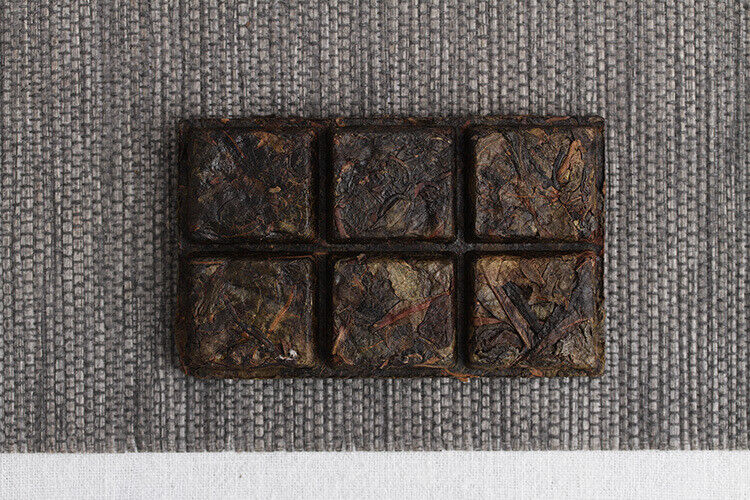Yunnan Pu'er Tea 50g*2 Old Banzhang Golden Leaf Raw Brick Tea Aged Pu'er Tea