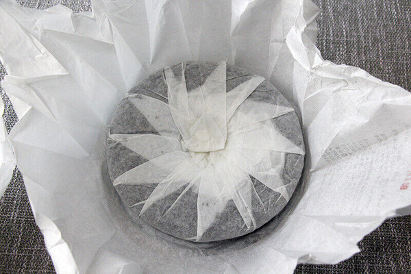 Thé Pu'er du Yunnan 357g thé brut Menghai thé Pu'er Brown Mountain Pu'er