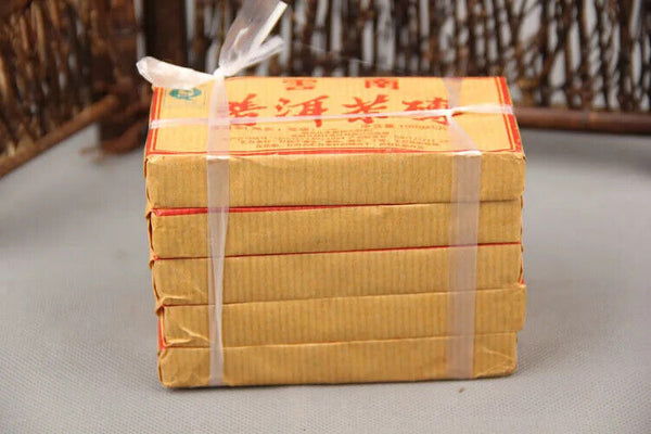 Fermented Yunnan Menghai 7581 Cooked Tea Brick Natural Puer Tea Brick 250/brick