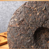 Aged Yunnan Puerh Tea Ripe Tea Menghai Brown Mountain Old Banzhang Gold Buds