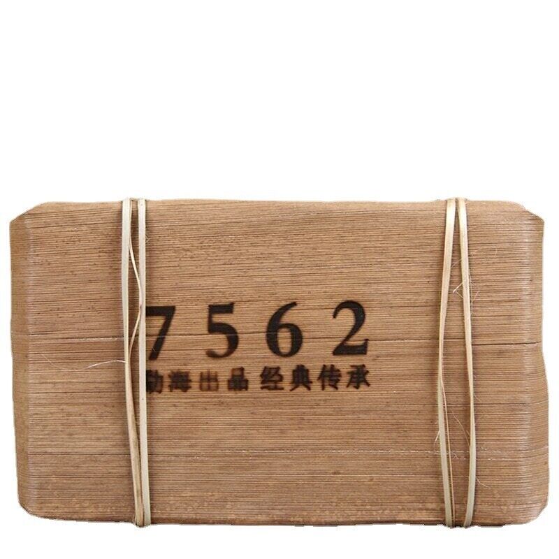 Yunnan Menghai Old Tree Shu Puerh Made By Puer Material 7562 Tea Brick 250g Secondary image