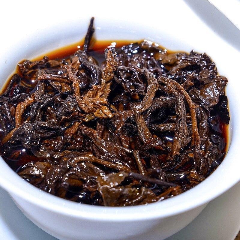 2010 '' Gold Bud'' Menghai Ancient Tree Shu Puerh Tea Cake,Ripe Puerh Tea357g