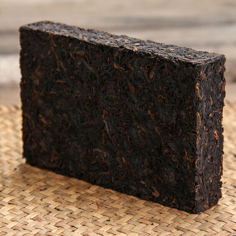 Ancient  Ripe Puer Tea Brick 7562  Menghai Dayi Pu-erh Tea Brick 250g/8.8oz