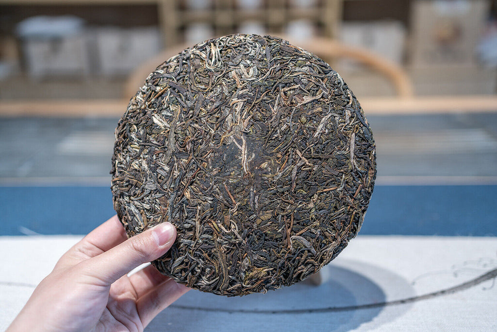 357g Yunnan Pu'er Tea Raw Tea Bulang Mountain Ancient Tree Tea Cake