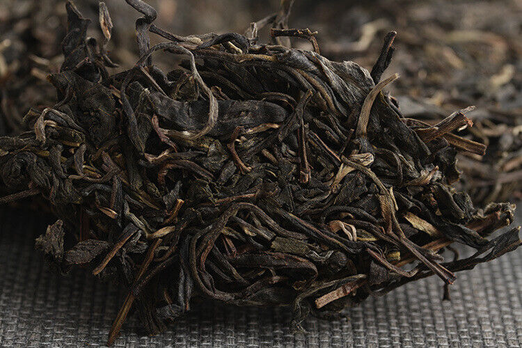 Pu'er Tea Jingmai Ancient Tea Raw Cakes Dry Storage Tea Yunnan Seven Cakes 357g