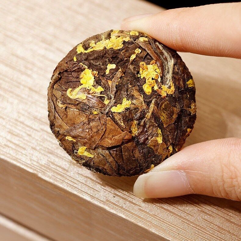 High Mountain White Tea Cake Fuding Aged White Tea Compressed Small Tea Cake250g