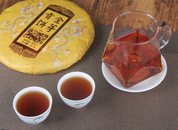 357g Yunnan Pu'er Ripe Tea Cake 云南普洱熟茶西双版纳茶区年春茶357g御贡金饼 普洱熟茶