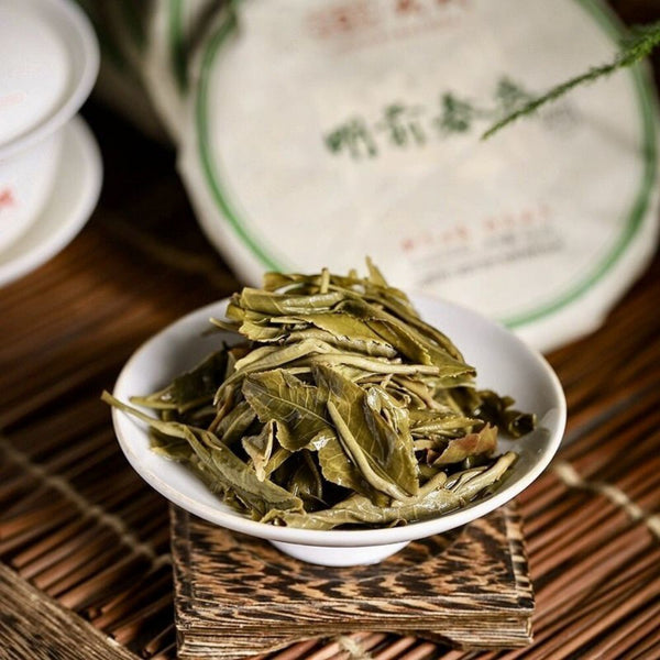2021 Mengku Rongshi Raw Pu-erh Spring Tips 100g Floral Honey Aroma Yunnan