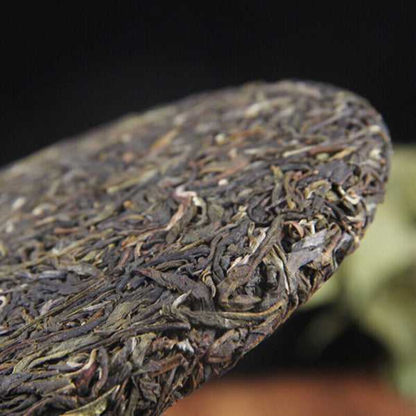 Pure Sweet New Tea Iceland Raw Tea Cake Spring Tea Mengku Tea Pu'er Tea Cake