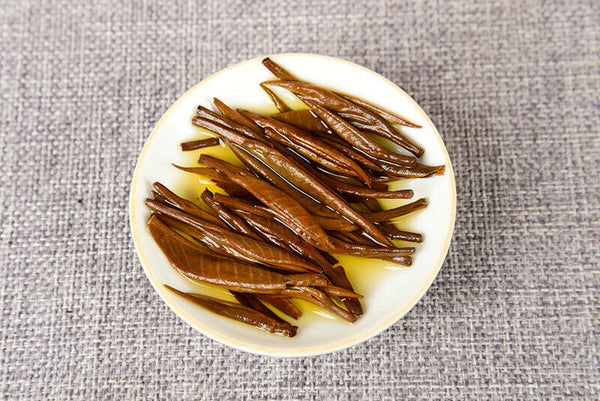 500g Yunnan Fengqing Dian Hong Tea Healthy Drink 春茶单芽 500克