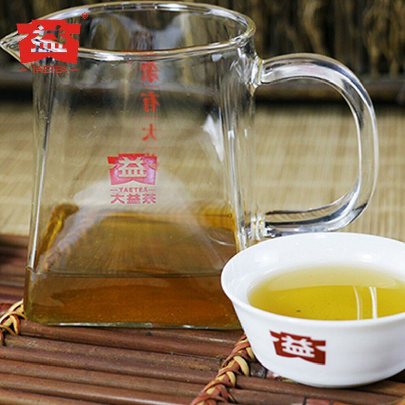 TAETEA 7542 Sheng Puerh Dayi Batch Pu er Menghai Tea Cake 357g