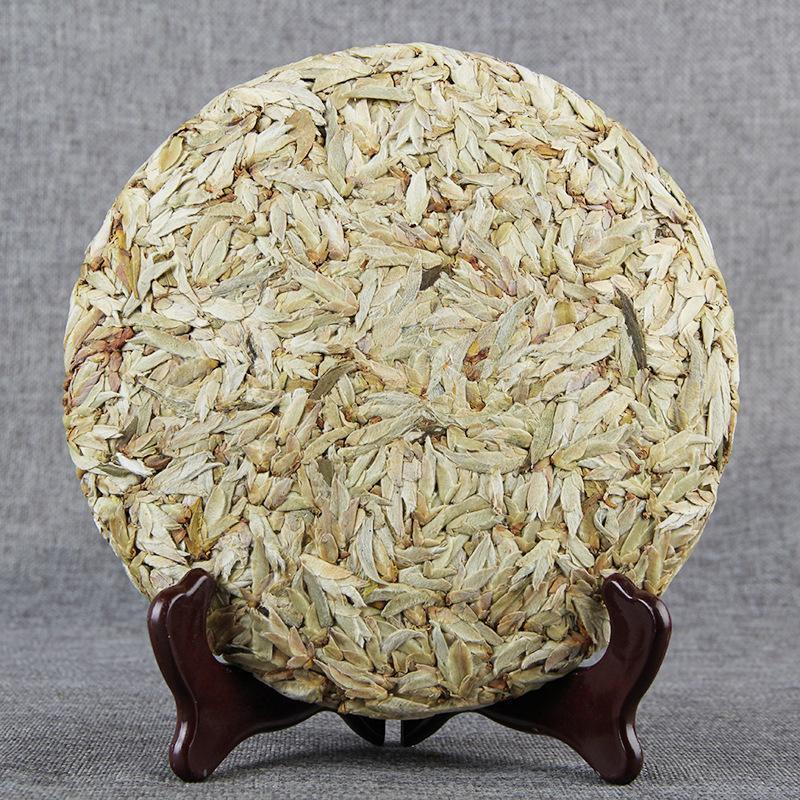 357g Early Spring Bud Raw Puer Tea,2021 Yunnan Fresh Sheng Puer Tea