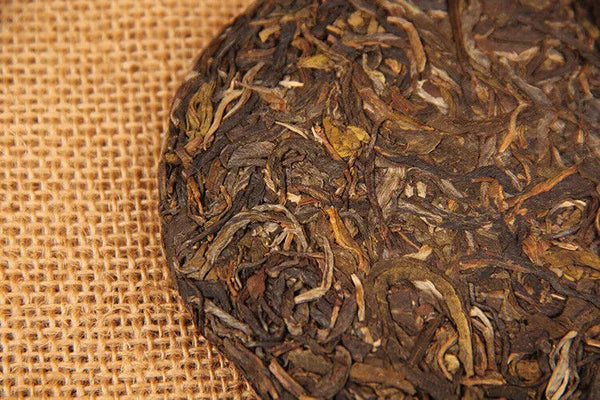 Pu'er Tea Cake Icelandic Ancient Icelandic Sweet Seven-seed Puer Raw Tea 100g