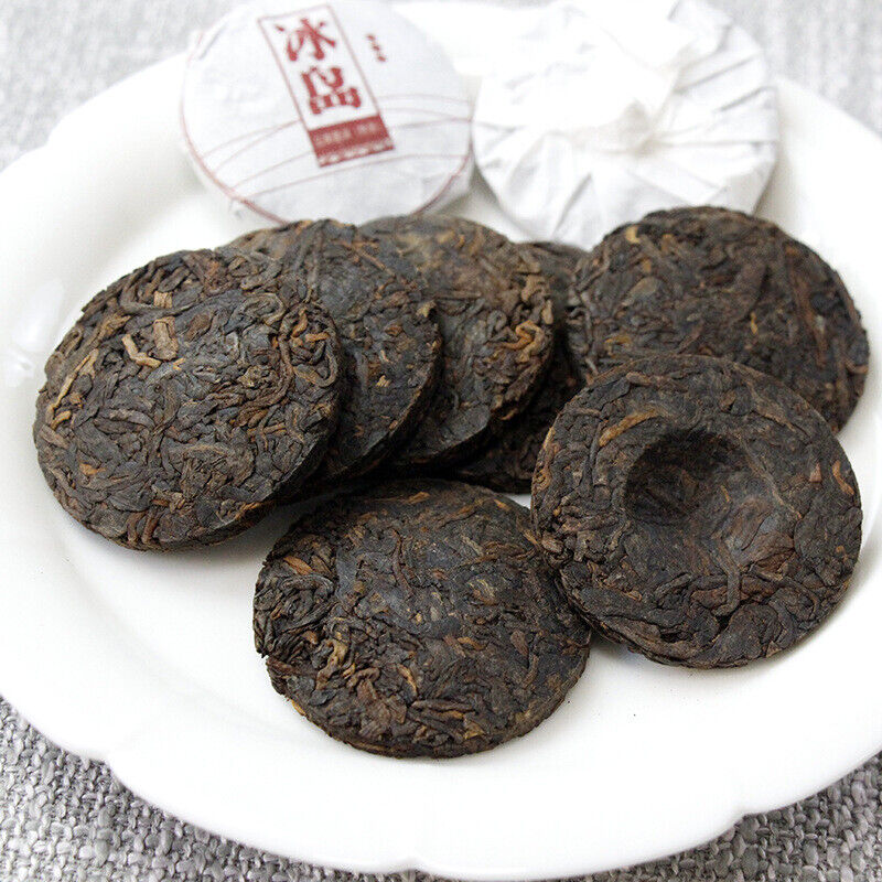 Iceland Mellow Jade Cake Bulk Yunnan Pu'er Tea Ancient Tree Ripe Tea Aged Tea.