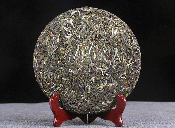 357g Old Tree Puerh Raw Tea Cake Menghai Black Tea 头春茶年传世印级 古树普洱茶生茶勐海黑茶密香