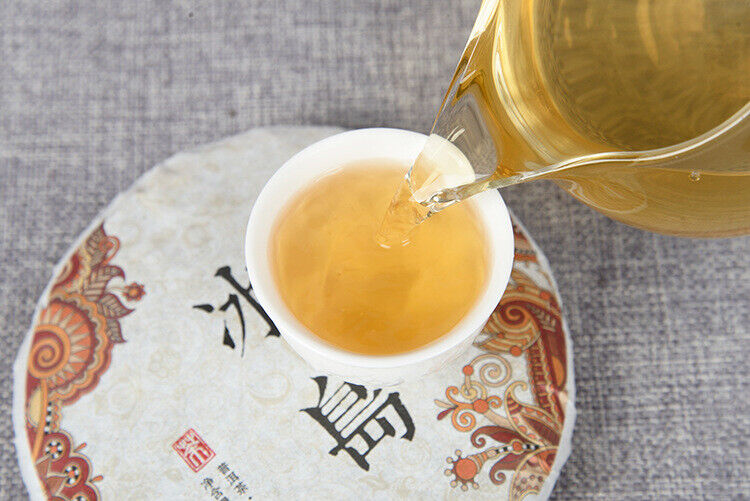 Pu'er Tea Raw Tea Cake 200g Icelandic Raw Tea Cake Arborvitae Large Tree Tea
