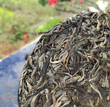 357g Laobanzhang Raw Tea First Spring Pu-erh Raw Cake Menghai Pu-erh Tea