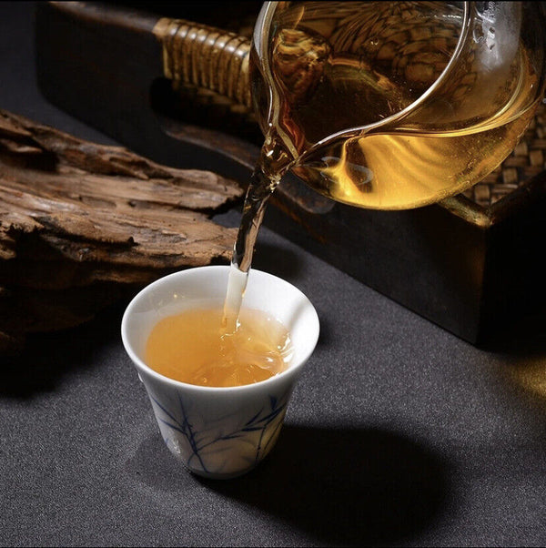 Pu'er Tea Raw Tea Golden Iceland Old Cottage Tea Honey Fragrance Tea 357g/12.59g