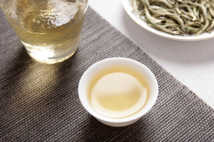 500g Puerh Tea Raw Tea White Hair Silver Needle Single Bud White Tea Loose Tea