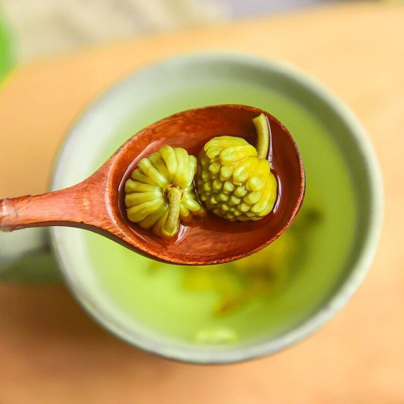 Dried Green Flower Scindapsus Aureus Edgeworthia Chrysantha Makes A Healthy Tea Secondary image