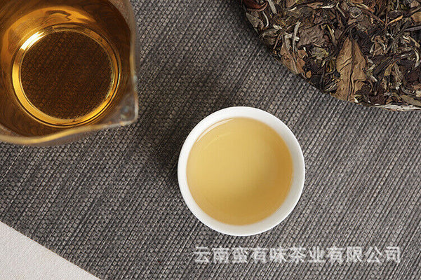 357g Yunnan White Tea Jujube Aroma Medicine Aroma Old Tree White Tea