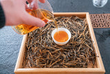 Yunnan Fengqing DianHong tea Pine Needle Un bourgeon une feuille Golden Needle