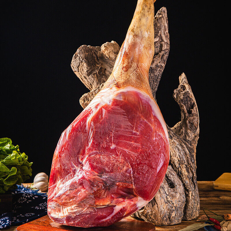 Yunnan Xuanwei Whole Ham Leg – Large Gift Pack for Year-End & Special Occasions Main image