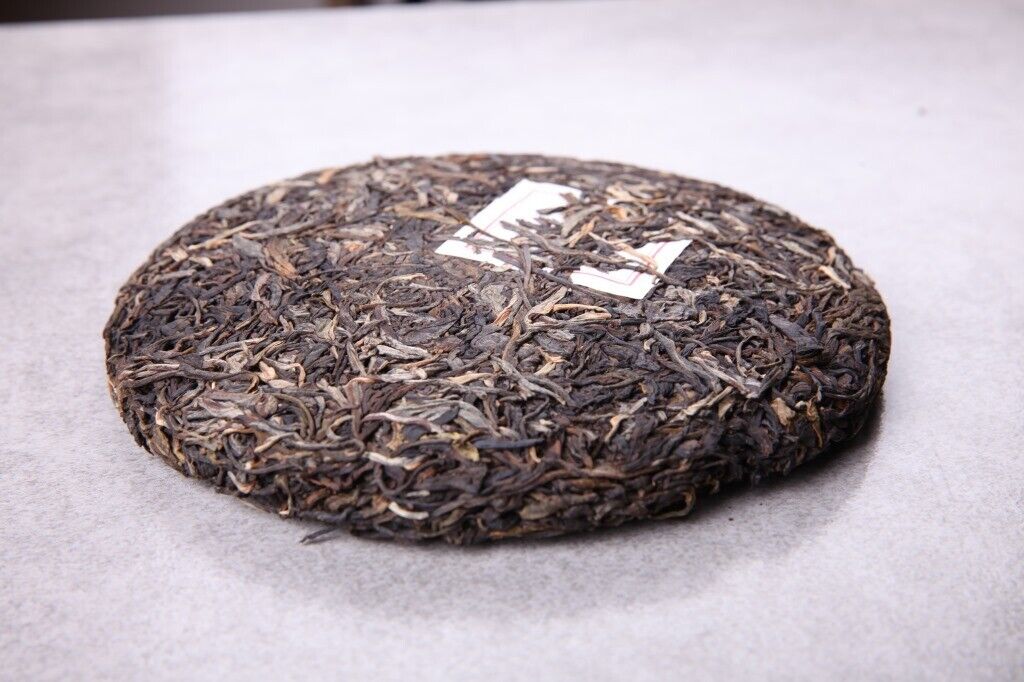 Seven Seed Cake Pu'er Pu'er Pu'er Rhyme Raw Tea Cake 300g