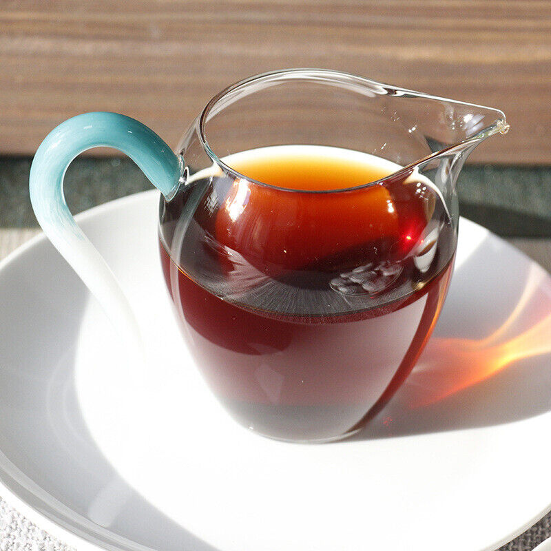 Iceland Mellow Jade Cake Bulk Yunnan Pu'er Tea Ancient Tree Ripe Tea Aged Tea.