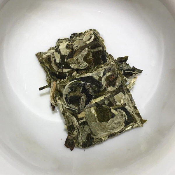 CIFbuy Peony King White Tea Cake Fuding White Peony Tea Bai Mu Dan High Mountain 450g