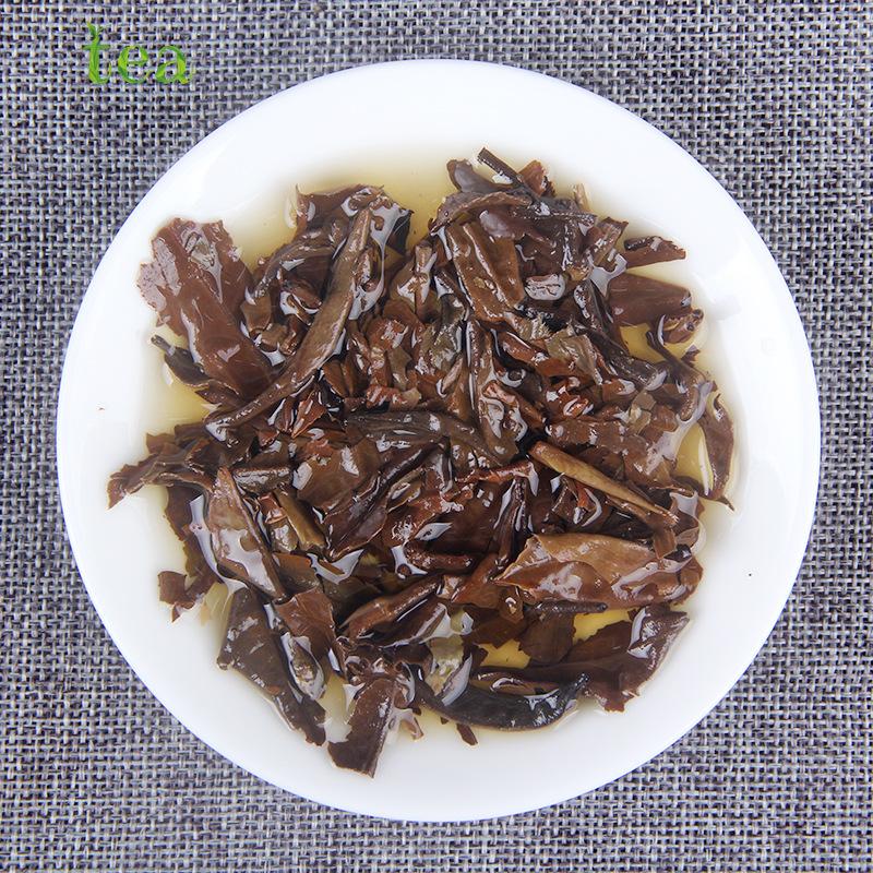 CIFbuy Lunar Beauty Silver Bud White Tea, Big White Bud Puer, Raw Tea Cake Jinggu Lunar Light One Bud Tea Cake with One Leaf
月光美人银芽白茶，大白芽普洱生茶饼，景谷月光一芽一叶茶饼