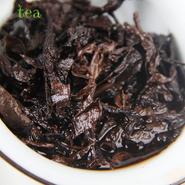 CIFbuy Yunnan Pu'er Menghai Qizi Cake Tea Menghai Gongbing Mature Tea 357g
云南普洱勐海七子饼茶 勐海贡饼熟茶 357克