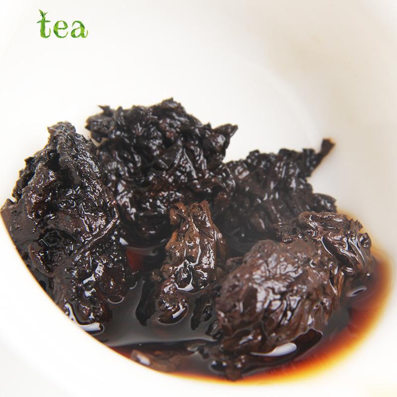 CIFbuy Yunnan Pu'er Tea 8 Year Aged Natural Tuocha Mengku Golden Bud Old Tree Loose Leaf Medium Size
云南普洱茶八年陈自然沱茶勐库金芽老树散茶中号
云南普洱茶八年陈自然沱茶勐库金芽老树散茶中号