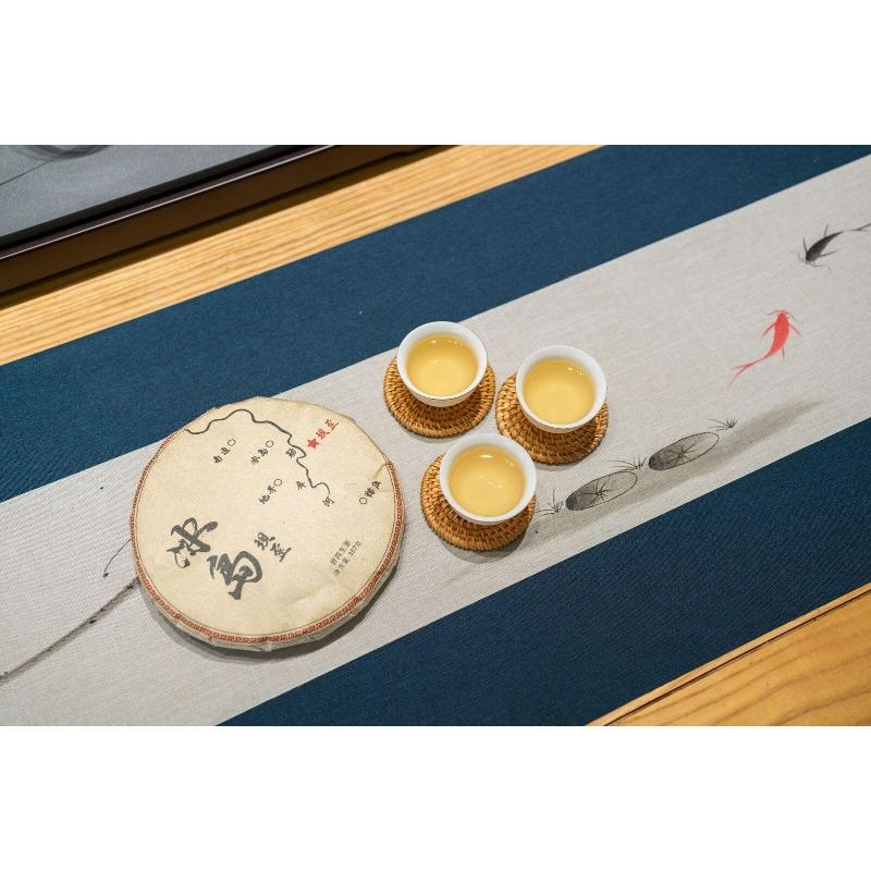 CIFbuy 357g Yunnan Icelandic Puerh Raw Tea Ancient Tree Puerh Seven Seed Cake Tea