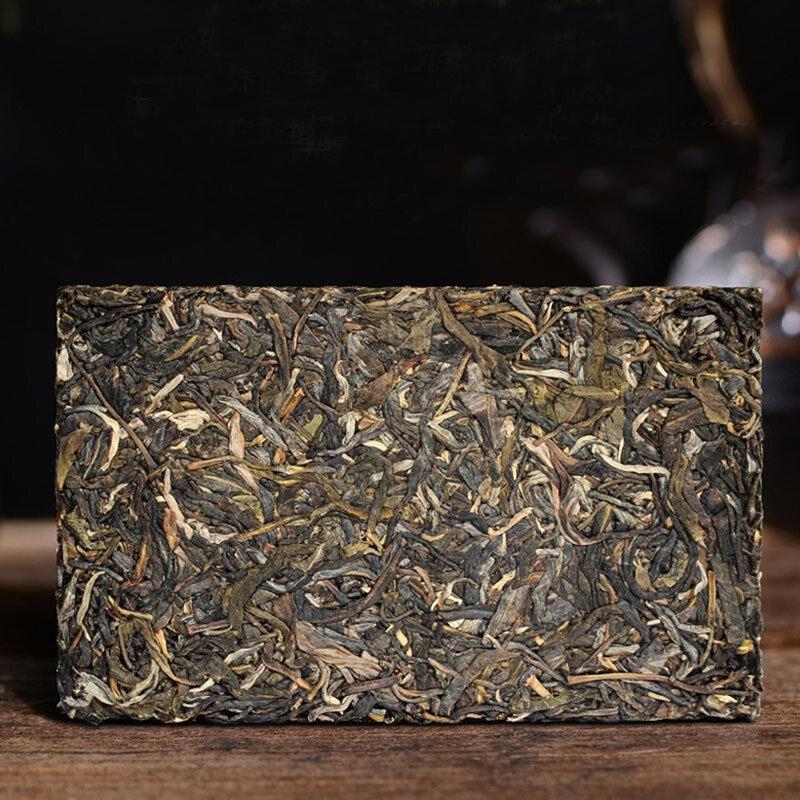 CIFbuy Yunnan Pu'er Raw Tea Icelandic Raw Tea Brick 250g Old Tea Brick