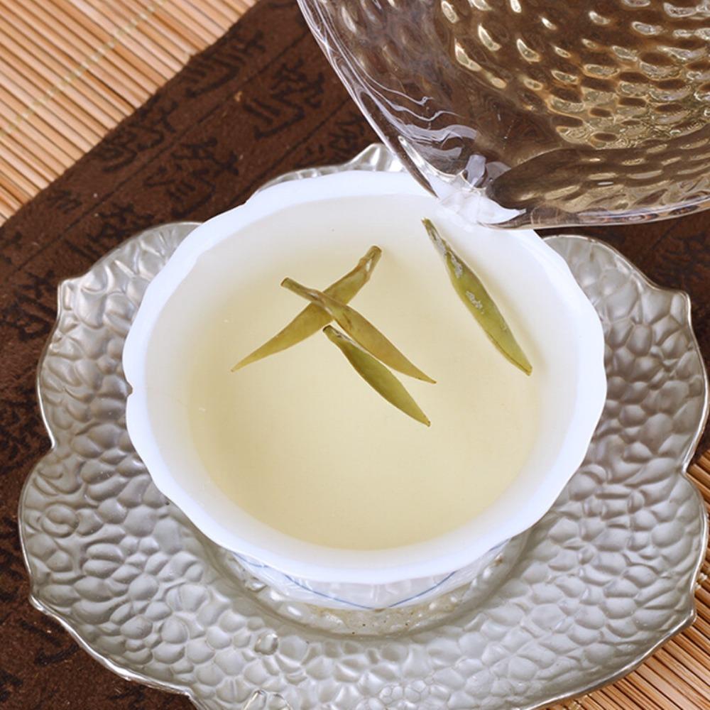 CIFbuy Premium Organic Silver Needle White Tea FuDing Bai Hao Yin Zhen Tea 75g Tin