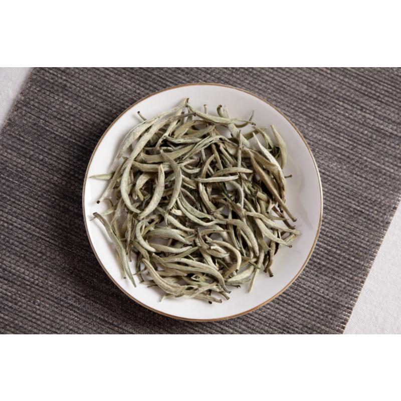 CIFbuy Pu'er raw tea white hair silver needle white hair single bud moonlight white tea