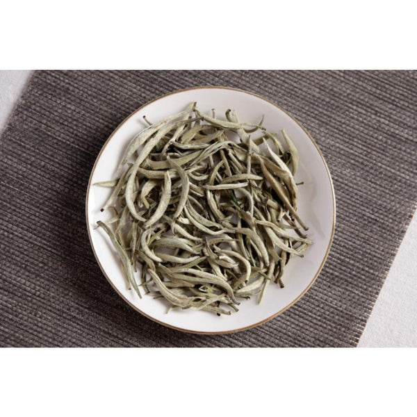 CIFbuy Pu'er raw tea white hair silver needle white hair single bud moonlight white tea