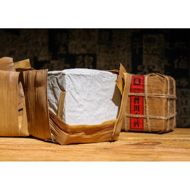 CIFbuy Natural Yunnan Pu'er Raw Tea Brick 500g Pu'er Raw Tea Brick Healthy Drink