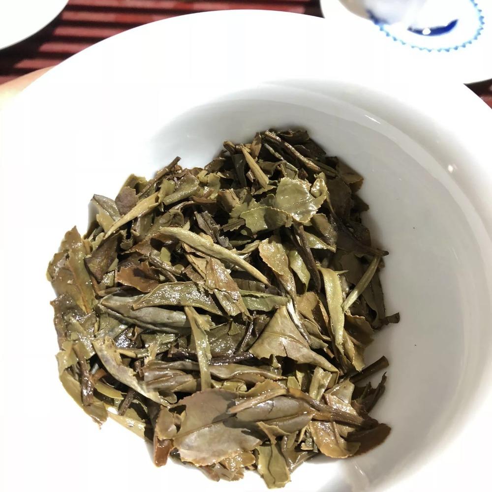 CIFbuy 250g FuDing white tea Bai mu dan cake Lao Bai Cha Old aged Small Pai Mu Tan tea