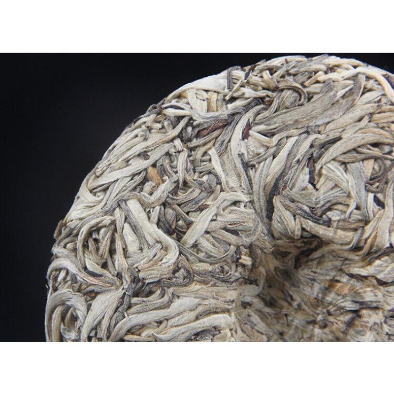 CIFbuy 200g White Tea Cake Silver Needle Yunnan White Tea Ancient Tree Pu'er Tea Cake
