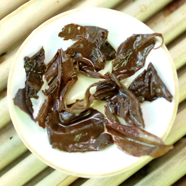 CIFbuy 2016 Yunnan Menghai "Moonlight Beauty" White Tea Sheng Puerh Tea Cake, 357g