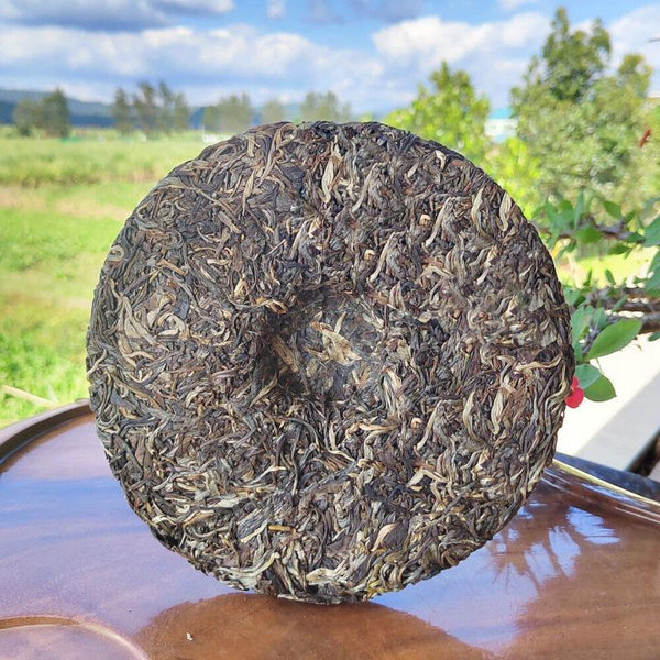 CIFbuy 357g Ming Qian Ancient Tree Spring Tea Pu'er Raw Tea Seven Seed Cake Tea