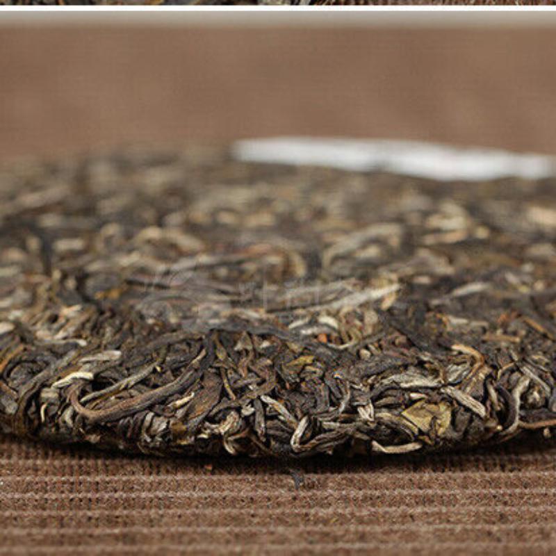 CIFbuy 2016 Xiaguan Qian Jia Zhai Wild Aged Old Tree Round Cake Puer Raw Pu'er Tea 357g