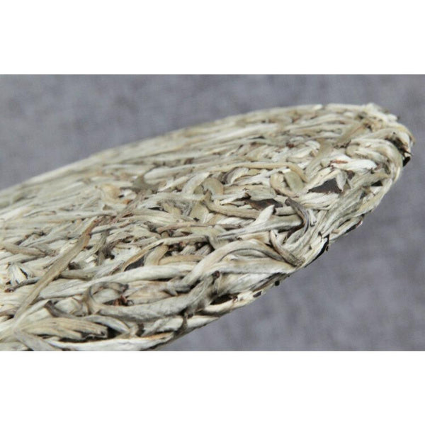 CIFbuy Silver Needle White Tea Ancient Tree Moonlight White Single Buds Tea 357g