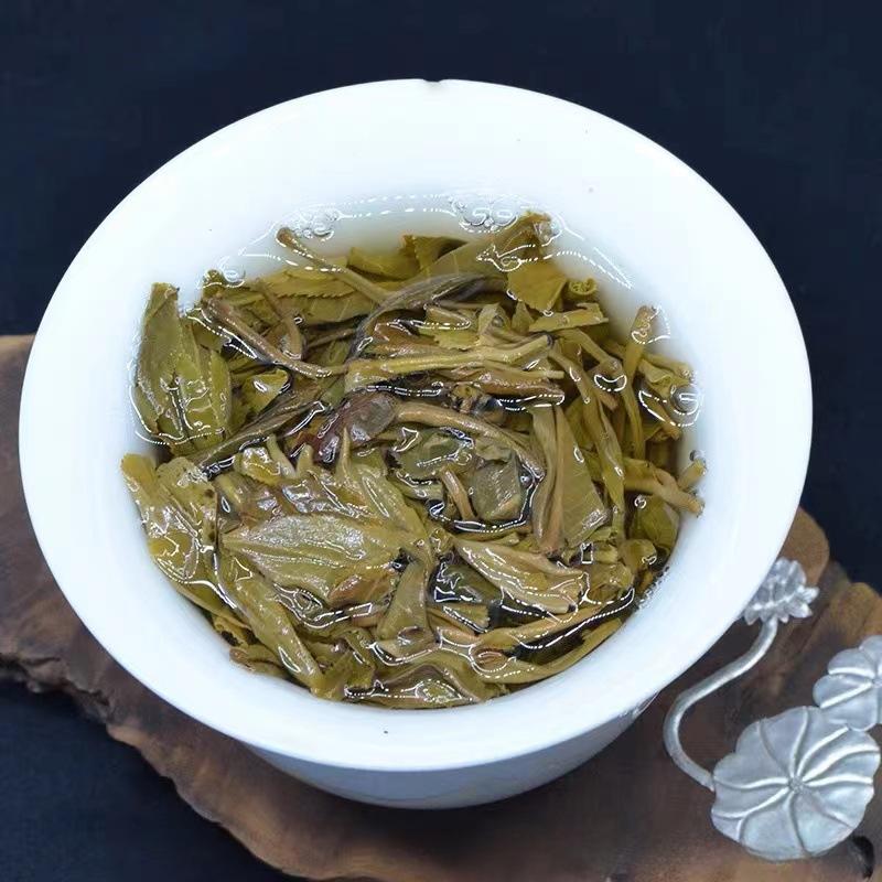 CIFbuy 357g Yunnan Spring Pu-erh Tea Yiwu Raw Puerh Tea Cake Premium Pu'er Green Tea